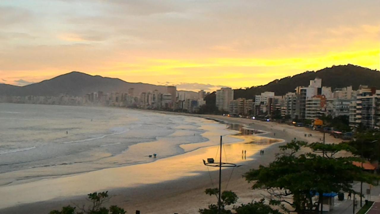 De Cobertura Frente O Mar *