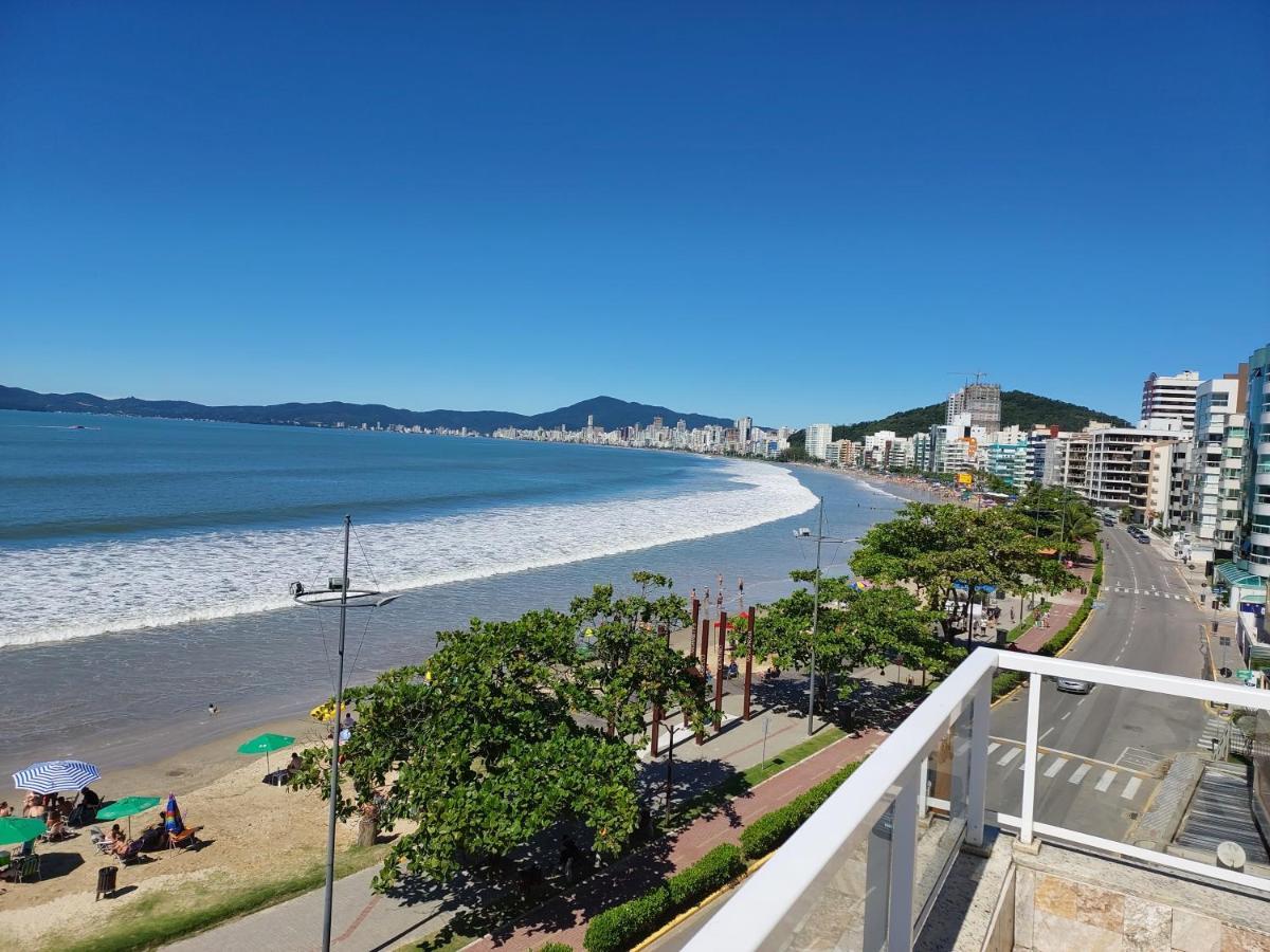 Apartment De Cobertura Frente O Mar Itapema